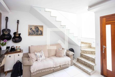 Sala de casa à venda com 2 quartos, 60m² em Jardim Miriam, São Paulo