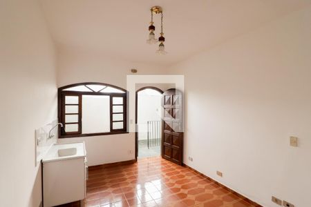 Sala/Cozinha/Área de Serviço de casa para alugar com 2 quartos, 50m² em Vila Diva, São Paulo