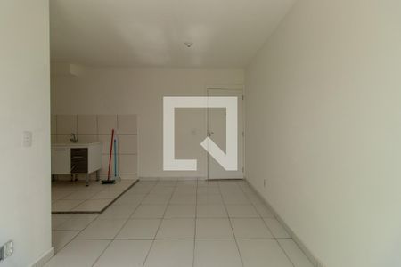 Sala de apartamento para alugar com 2 quartos, 49m² em Lajeado, Cotia