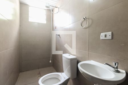 Banheiro  de kitnet/studio para alugar com 1 quarto, 45m² em Vila Carrão, São Paulo