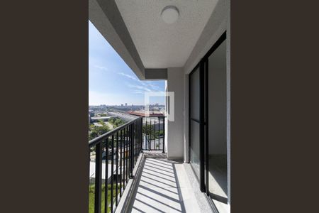 Varanda e Área de Serviço  de apartamento à venda com 2 quartos, 42m² em Vila Campanela, São Paulo