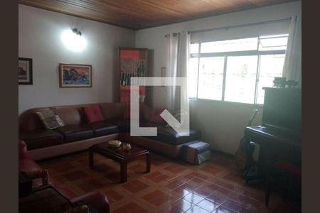 Casa à venda com 3 quartos, 150m² em Jardim Aeroporto, São Paulo