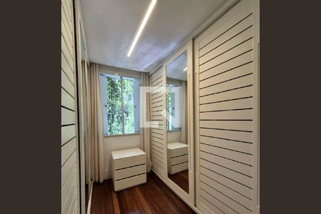 Casa à venda com 2 quartos, 196m² em Humaitá, Rio de Janeiro