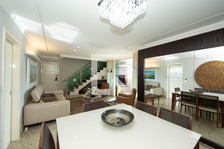 SALA de apartamento à venda com 5 quartos, 259m² em Padre Eustáquio, Belo Horizonte