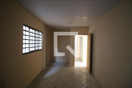 Quarto  de casa para alugar com 3 quartos, 155m² em Valverde, Nova Iguaçu