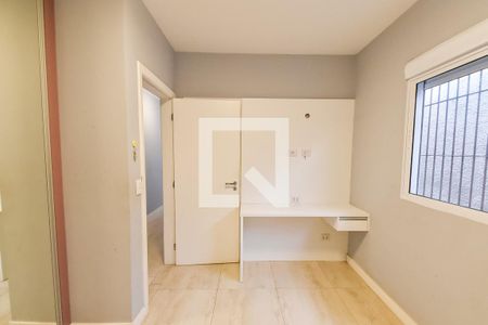 Quarto 1 de apartamento para alugar com 5 quartos, 272m² em Bosque da Saúde, São Paulo