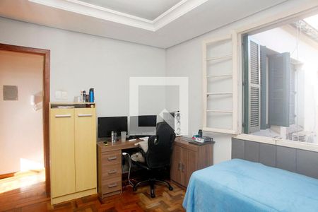 Quarto 2 de apartamento à venda com 3 quartos, 100m² em Santana, Porto Alegre