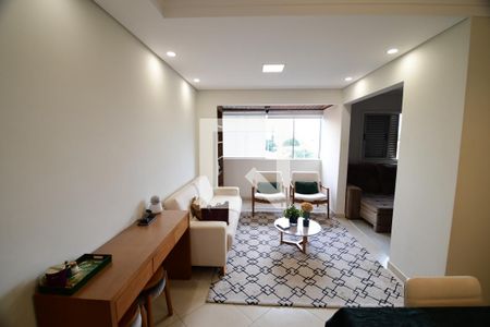 Sala de apartamento à venda com 2 quartos, 86m² em Ponte Preta, Campinas