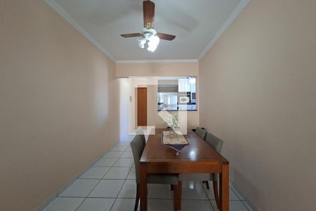 Sala de apartamento para alugar com 2 quartos, 85m² em Guilhermina, Praia Grande