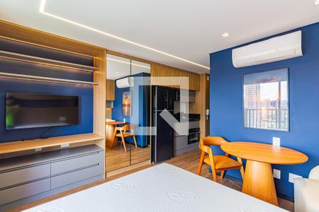 Sala/Quarto de kitnet/studio para alugar com 1 quarto, 24m² em Vila Cordeiro, São Paulo