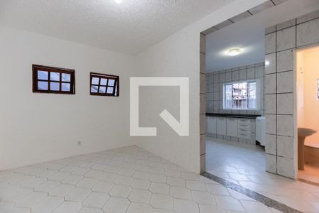 Sala/Quarto de casa para alugar com 1 quarto, 45m² em Jardim Carlu, São Paulo