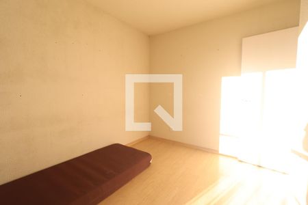 Quarto 02 de apartamento para alugar com 2 quartos, 77m² em Roselândia, Novo Hamburgo