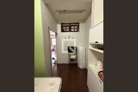 Banheiro do Quarto 1 de kitnet/studio para alugar com 1 quarto, 45m² em Santa Ifigênia, São Paulo