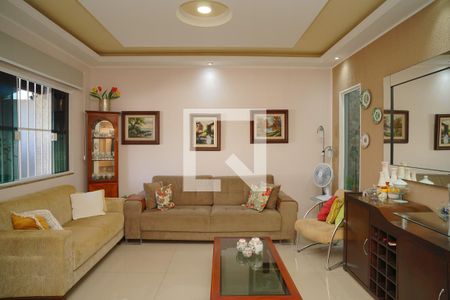 Sala de casa para alugar com 3 quartos, 300m² em Itaipuaçu, Maricá