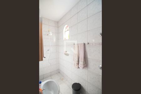 Lavabo de casa para alugar com 2 quartos, 120m² em Tropical, Contagem