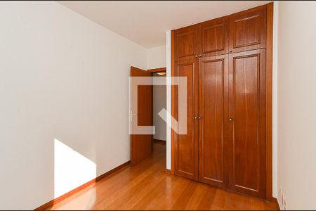 Quarto 1 de apartamento para alugar com 3 quartos, 98m² em Santa Efigênia, Belo Horizonte