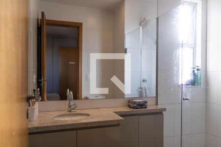 Banheiro da Suíte de apartamento à venda com 3 quartos, 88m² em Nova Suíça, Belo Horizonte
