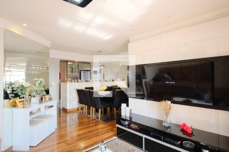 Sala de apartamento para alugar com 3 quartos, 137m² em Parque Maria Luiza, São Paulo