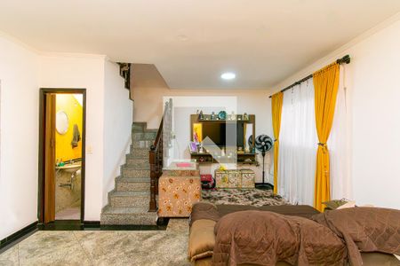 Sala de casa à venda com 3 quartos, 120m² em Vila Santa Clara, São Paulo