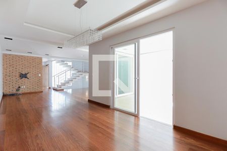 Sala de estar e jantar de casa à venda com 3 quartos, 412m² em Água Fria, São Paulo