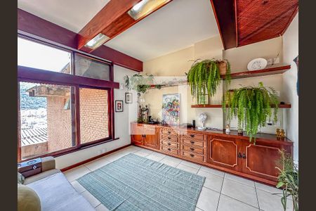 Casa para alugar com 3 quartos, 190m² em Botafogo, Rio de Janeiro