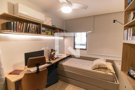 Quarto  de apartamento à venda com 4 quartos, 130m² em Icaraí, Niterói