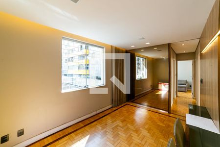 Sala de apartamento para alugar com 3 quartos, 78m² em Savassi, Belo Horizonte
