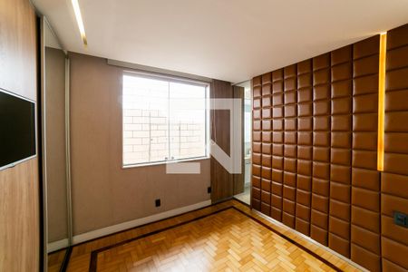 Suíte de apartamento para alugar com 3 quartos, 78m² em Savassi, Belo Horizonte