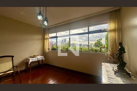 Sala  de apartamento para alugar com 4 quartos, 190m² em Cruzeiro, Belo Horizonte