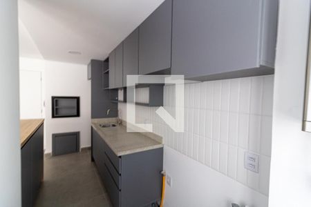 Cozinha e Área de Serviço de apartamento à venda com 2 quartos, 69m² em Petrópolis, Porto Alegre