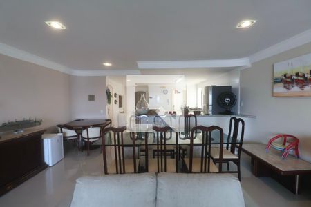 Sala de apartamento para alugar com 4 quartos, 196m² em Centro, Guarujá