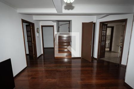 Sala de casa para alugar com 4 quartos, 450m² em Chácara das Pedras, Porto Alegre
