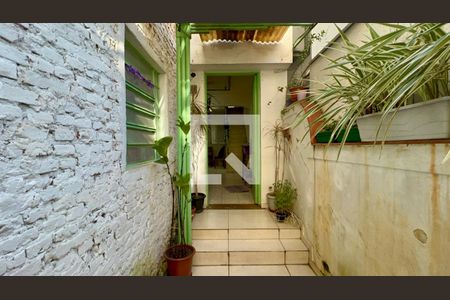 Entrada de casa para alugar com 3 quartos, 135m² em Pinheiros, São Paulo