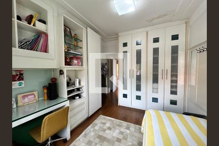 Quarto 2 Suíte de casa de condomínio à venda com 4 quartos, 450m² em Jardim Ampliacao, São Paulo