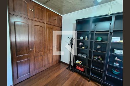 Apartamento à venda com 4 quartos, 172m² em Vila Paris, Belo Horizonte