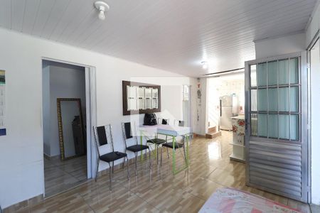 Casa para alugar com 3 quartos, 211m² em Vila Medeiros, São Paulo