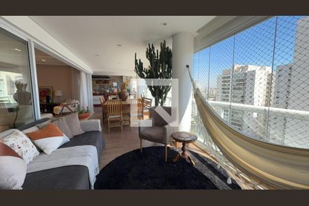 Apartamento à venda com 4 quartos, 234m² em Santo Antônio, São Caetano do Sul
