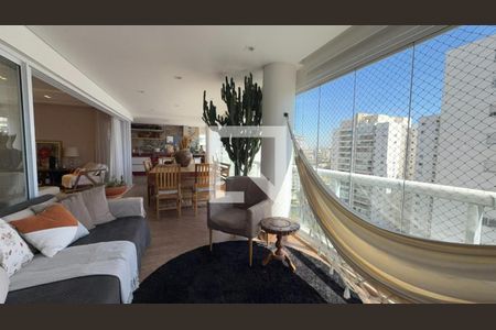 Apartamento à venda com 4 quartos, 234m² em Santo Antônio, São Caetano do Sul