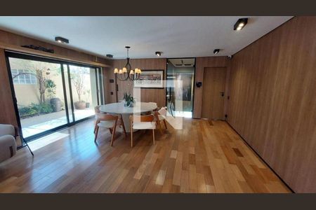 Casa à venda com 3 quartos, 329m² em Jardim Guedala, São Paulo