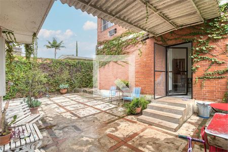 Casa à venda com 4 quartos, 435m² em Chácara Santo Antônio (Zona Sul), São Paulo