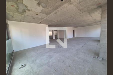 Apartamento à venda com 3 quartos, 261m² em Itaim Bibi, São Paulo