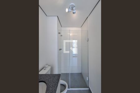 Banheiro de kitnet/studio à venda com 1 quarto, 24m² em Liberdade, São Paulo