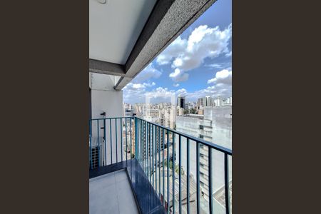 Varanda de kitnet/studio à venda com 1 quarto, 24m² em Liberdade, São Paulo