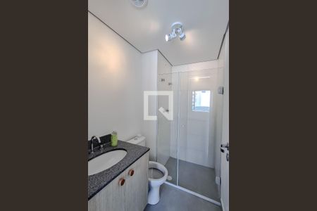 Banheiro de kitnet/studio à venda com 1 quarto, 24m² em Liberdade, São Paulo