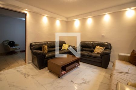 Sala 1 de casa à venda com 4 quartos, 250m² em Jardim Monte Kemel, São Paulo