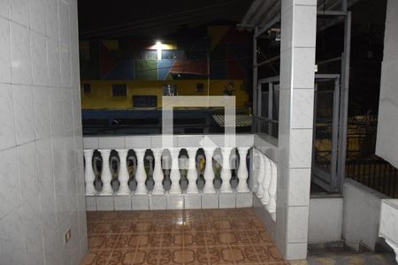 Varanda de casa para alugar com 3 quartos, 160m² em Capão Redondo, Embu das Artes