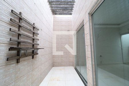 Jardim de inverno de casa para alugar com 4 quartos, 180m² em Daniel Fonseca, Uberlândia