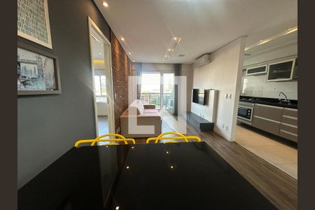 Sala de apartamento para alugar com 1 quarto, 53m² em Alphaville Industrial, Barueri