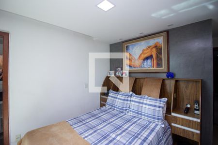 Quarto Suíte de apartamento à venda com 3 quartos, 154m² em Cabral, Contagem