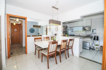 Sala de apartamento à venda com 3 quartos, 90m² em Vila Ipojuca, São Paulo